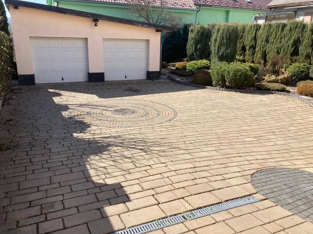 Apartmany Sabinovska Prešov Exterior foto
